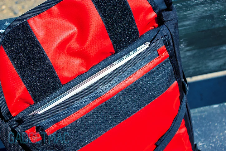 chrome_bravo_backpack_retina_macbook_pro.jpg