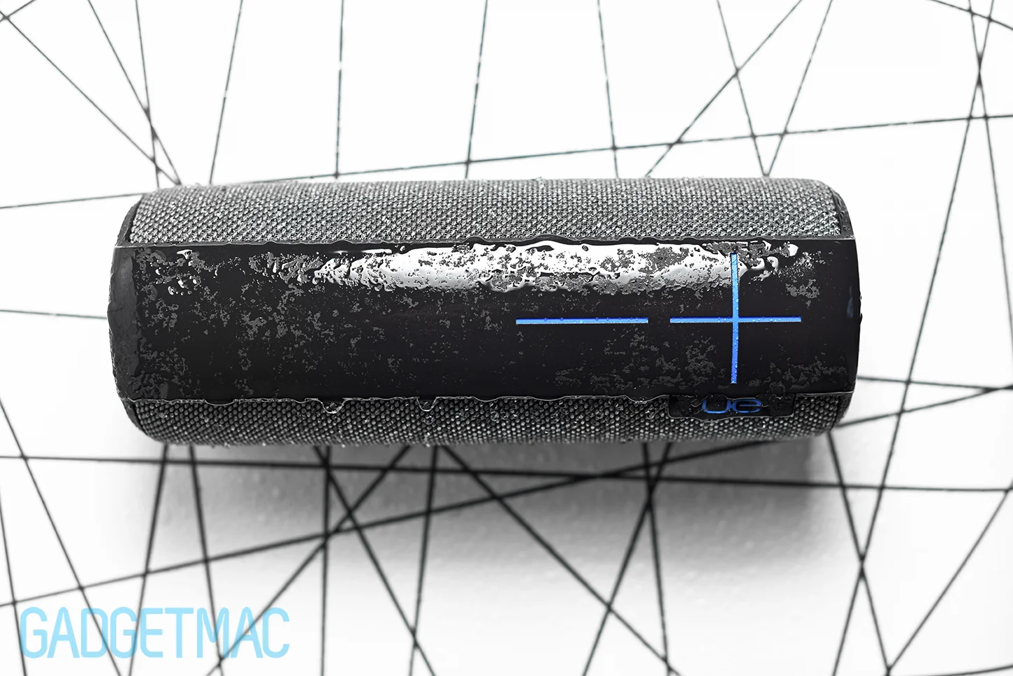 ultimate-ears-ue-megaboom-waterproof-portable-speaker.jpg