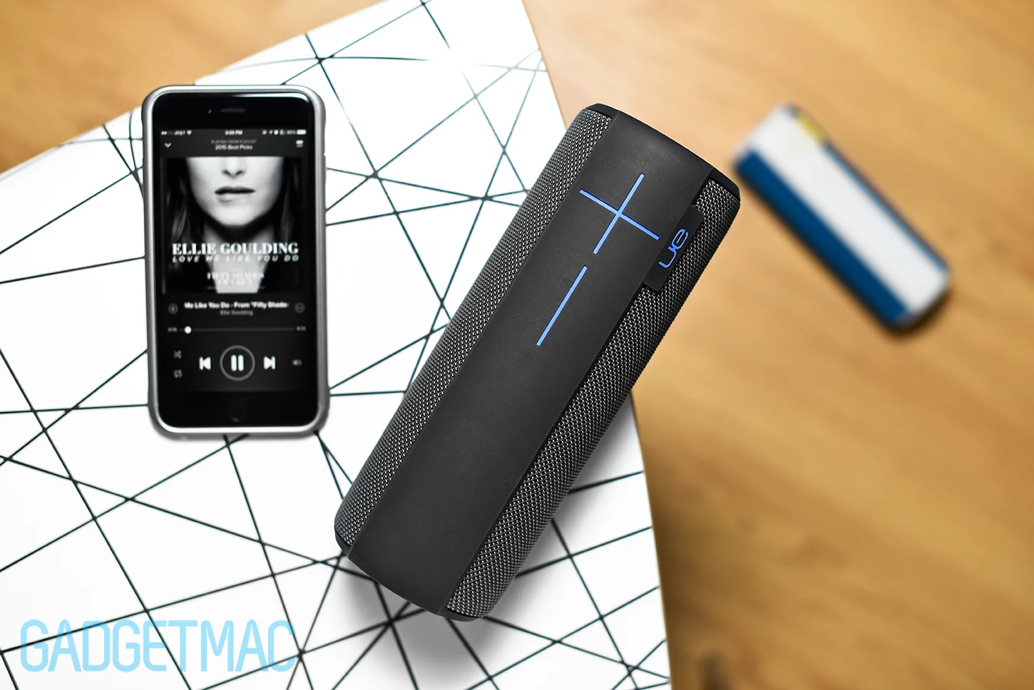 ultimate-ears-ue-megaboom-portable-bluetooth-speaker-sound.jpg