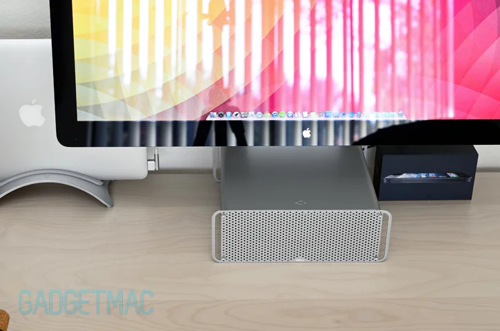 twelve_south_hirise_apple_display_stand.jpg
