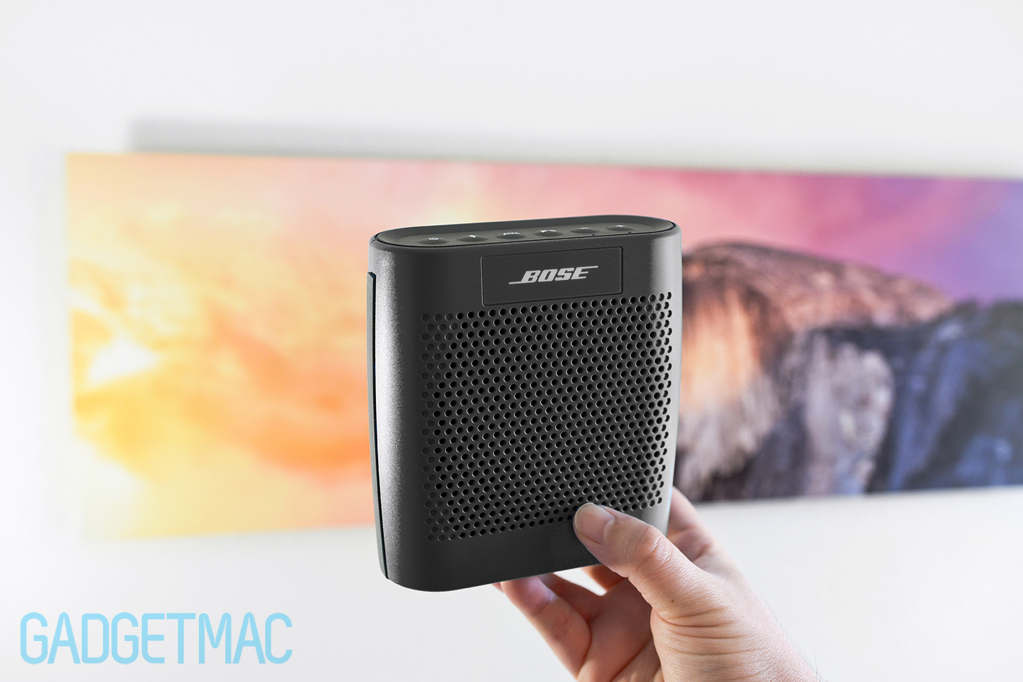 bose-soundlink-color-in-black.jpg