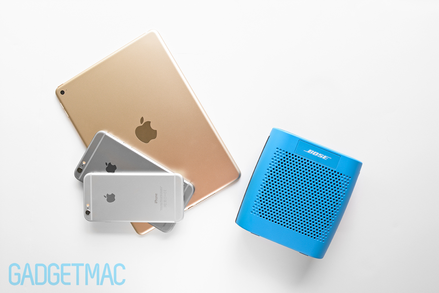 bose-soundlink-color-portable-bluetooth-speaker-with-ios-devices.jpg