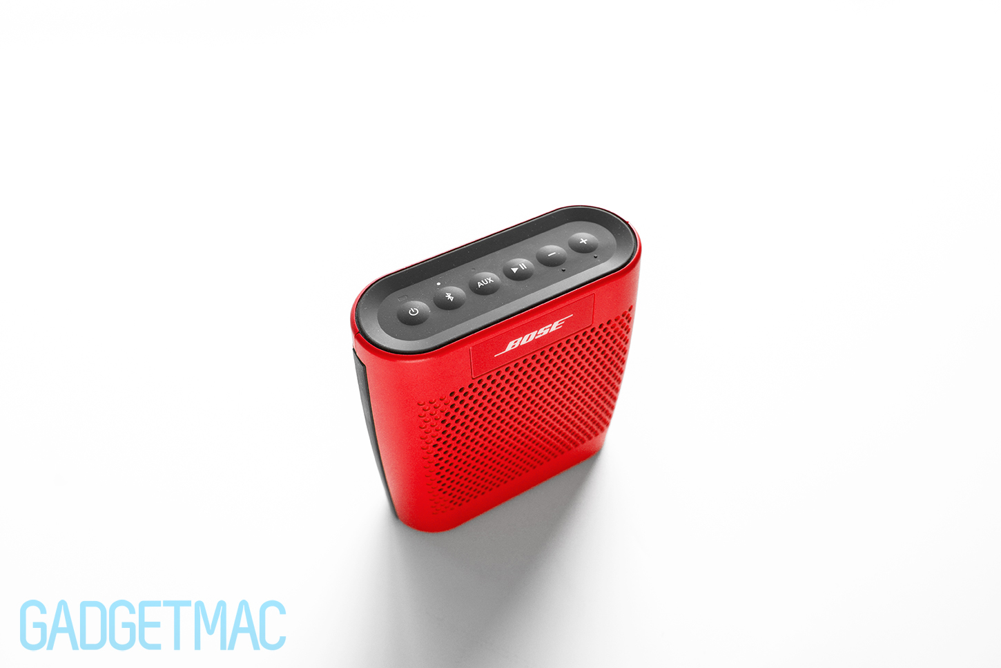 bose_soundlink_color_speaker_red.jpg