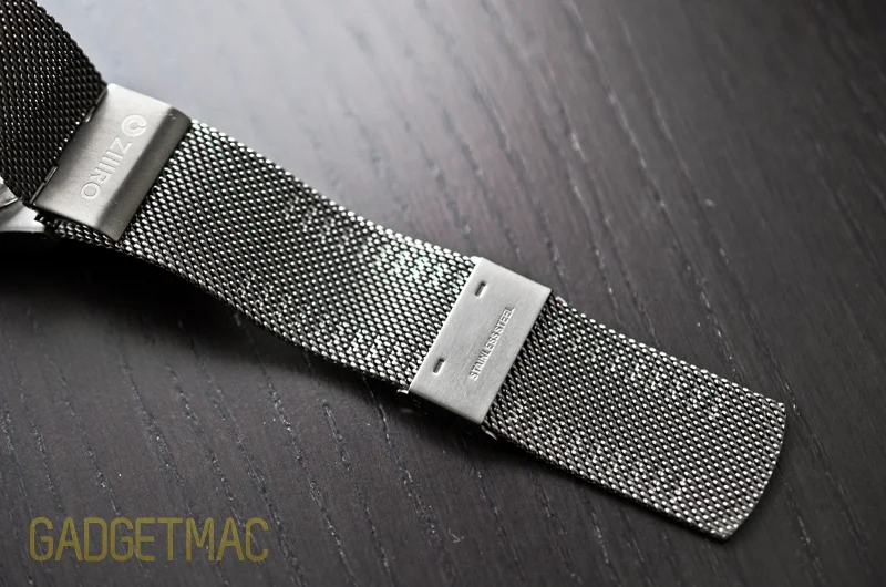 ziiiro_watch_mesh_strap_adjustment.jpg