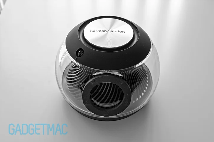harman_kardon_nova_bottom.jpg