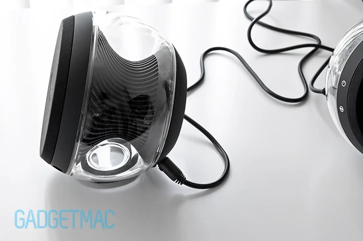 harman_kardon_nova_cable.jpg
