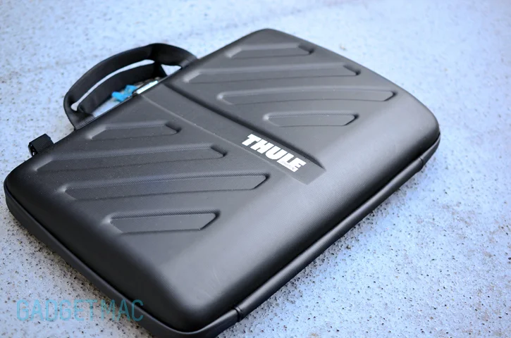macbook pro carrying case