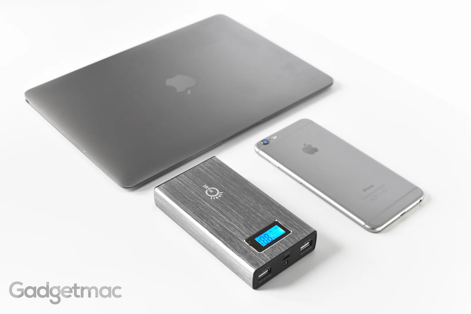 intocircuit_2nd_gen_power_castle_1500mah_portable_external_battery_charger_hero.jpg