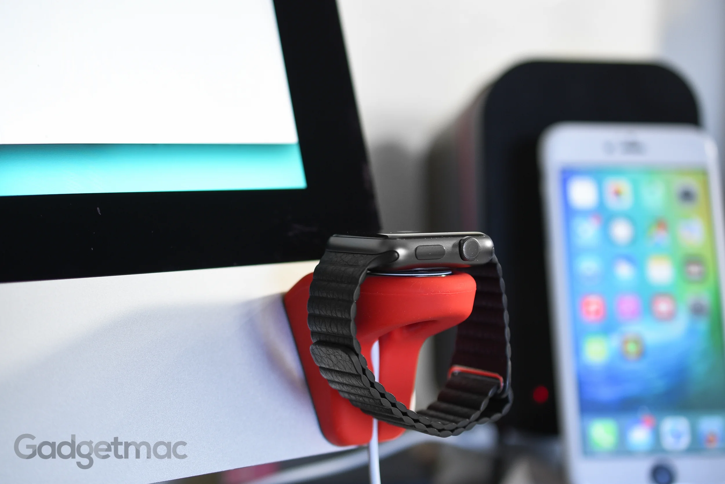 Elevation Lab NightStand Apple Watch Dock Review — Gadgetmac