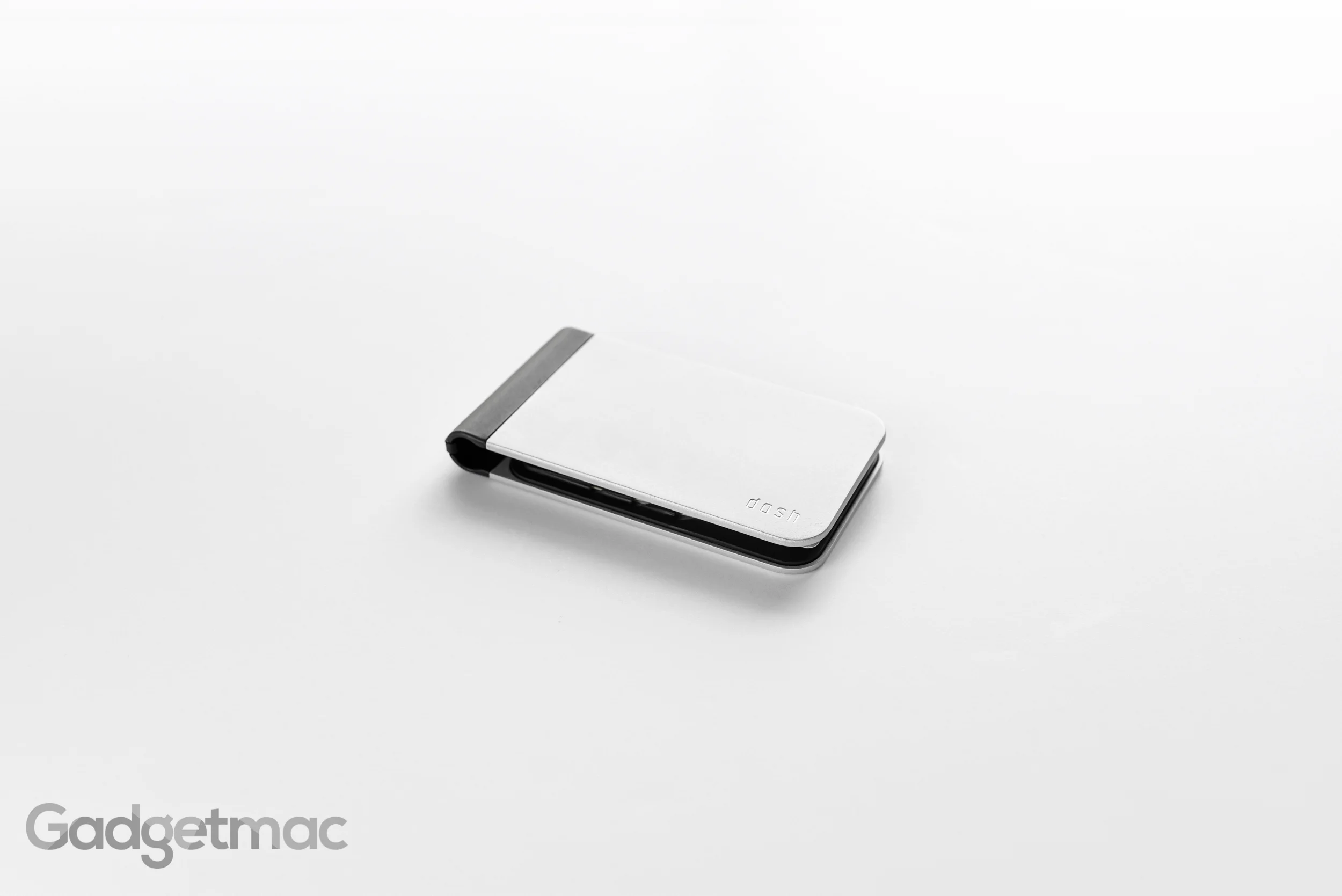 dosh_alloy_aluminum_card_wallet_slim_profile_1.jpg