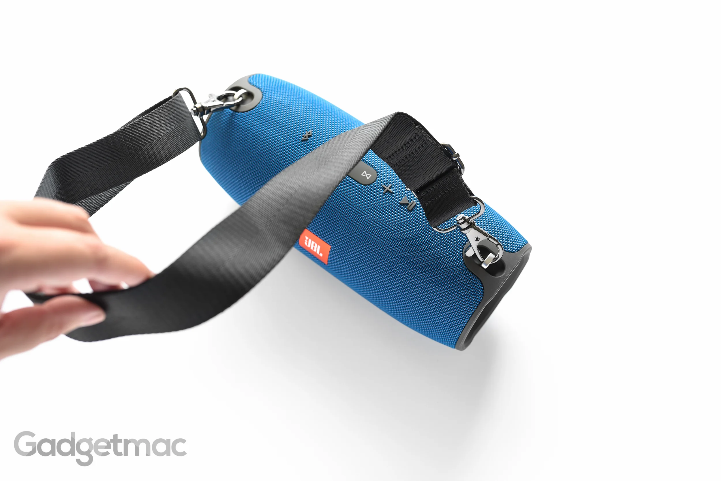 jbl-xtreme-portable-speaker-shoulder-strap.jpg