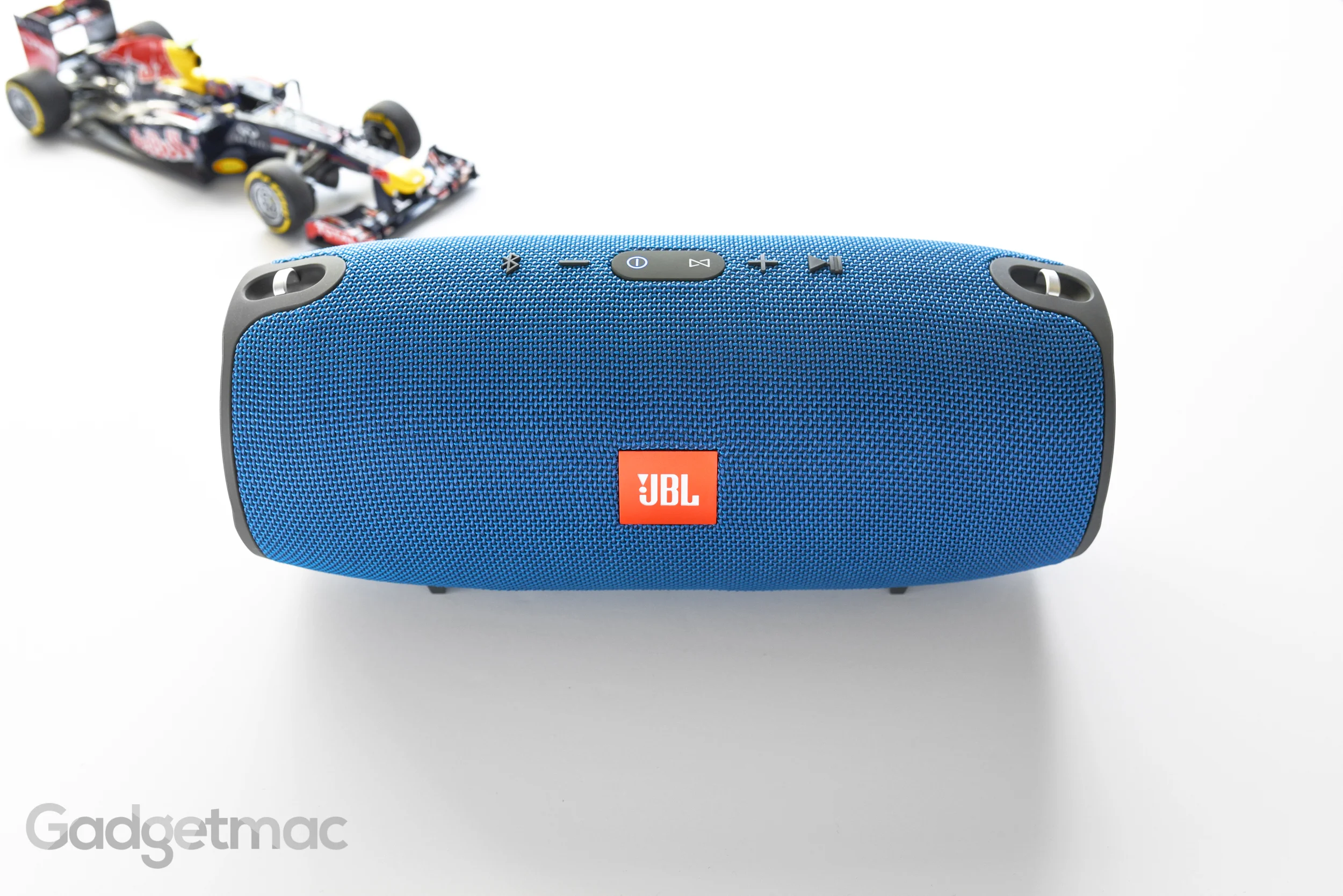 jbl-xtreme-blue.jpg