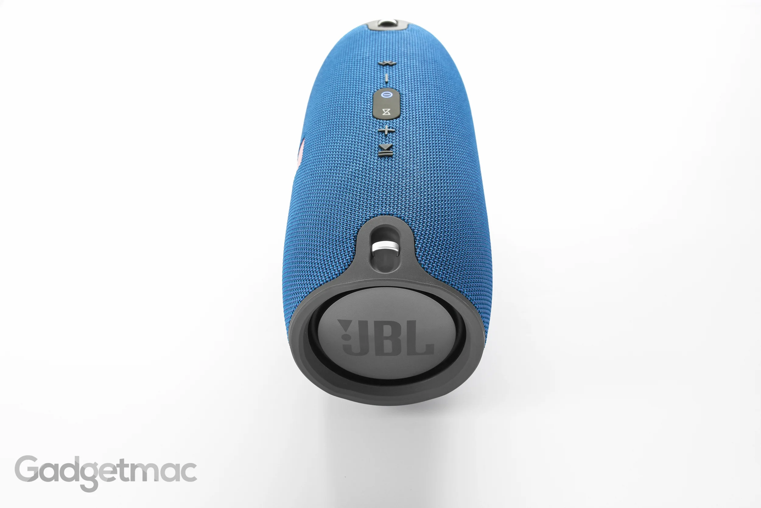 jbl_xtreme_portable_speaker_side.jpg