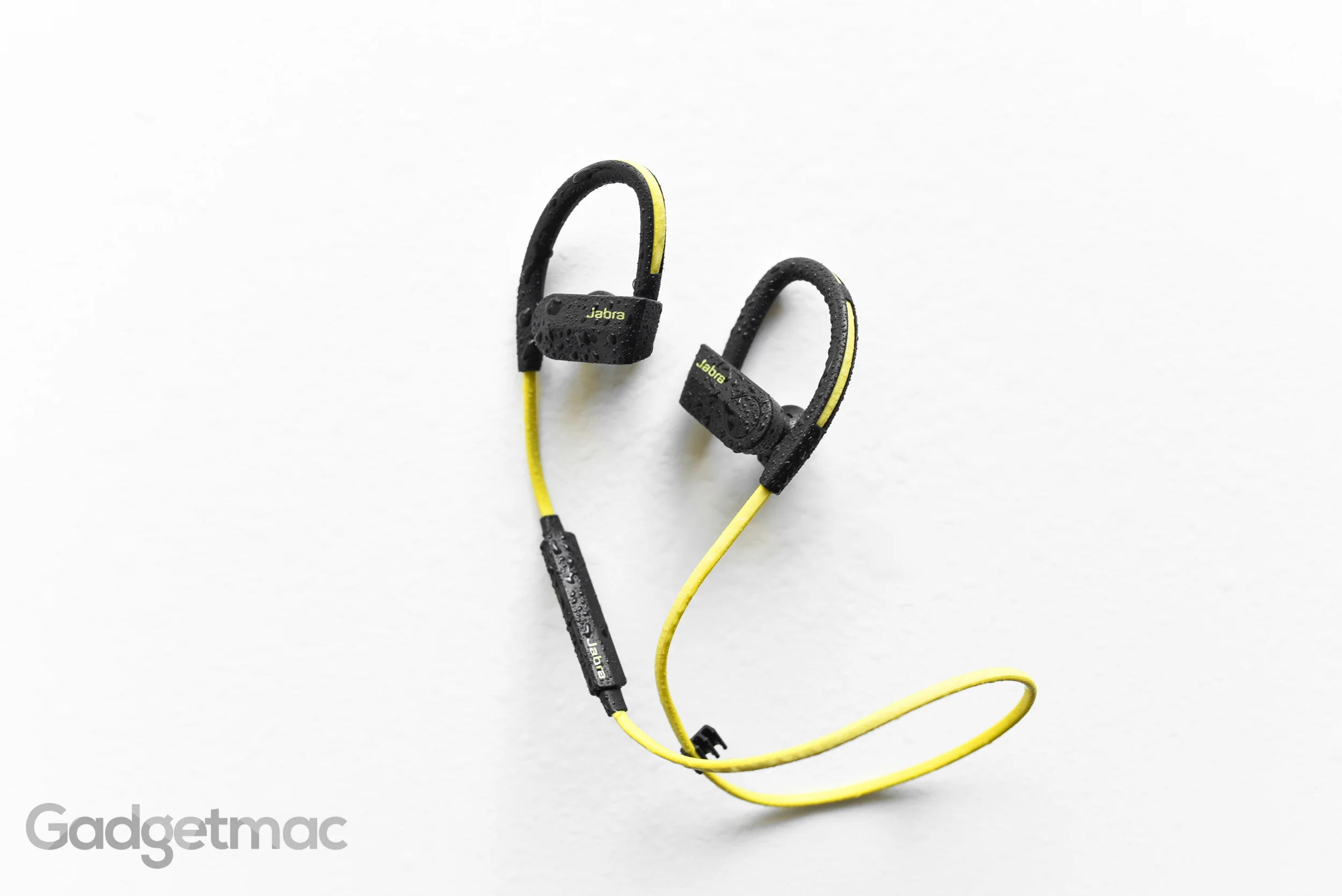jabra-sport-pace-sweat-resistant.jpg
