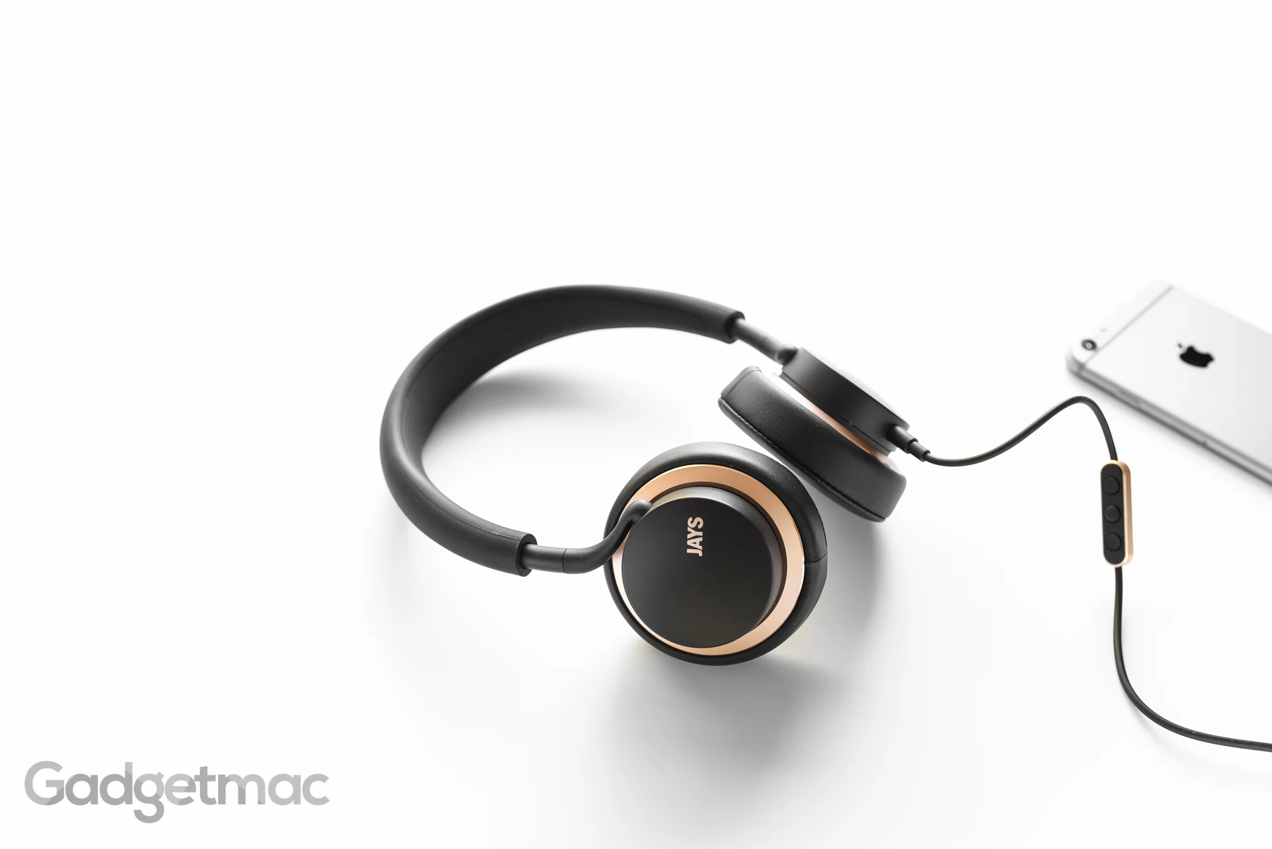 jays-on-ear-u-jays-headphones-side.jpg
