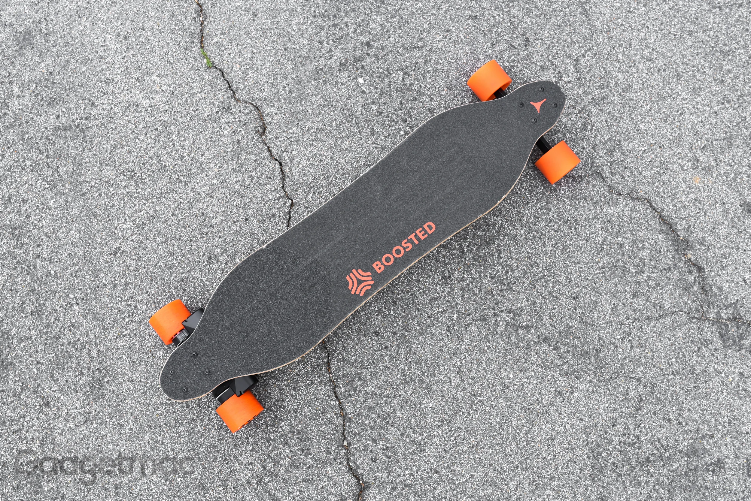 boosted_board_dual_plus_electric_longboard.jpg