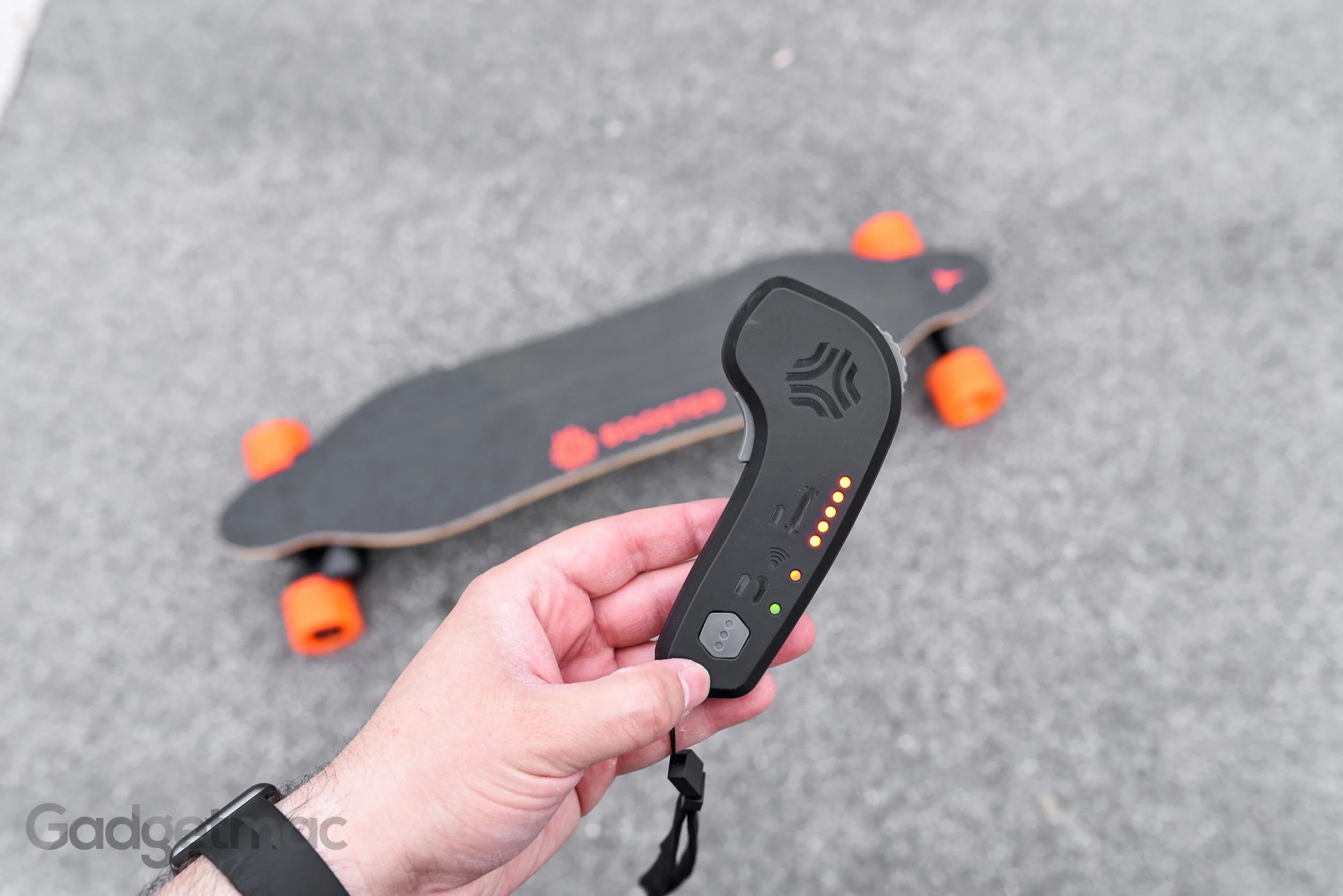 Boosted Board Controller : QUICK START GUIDE – THNPOQ