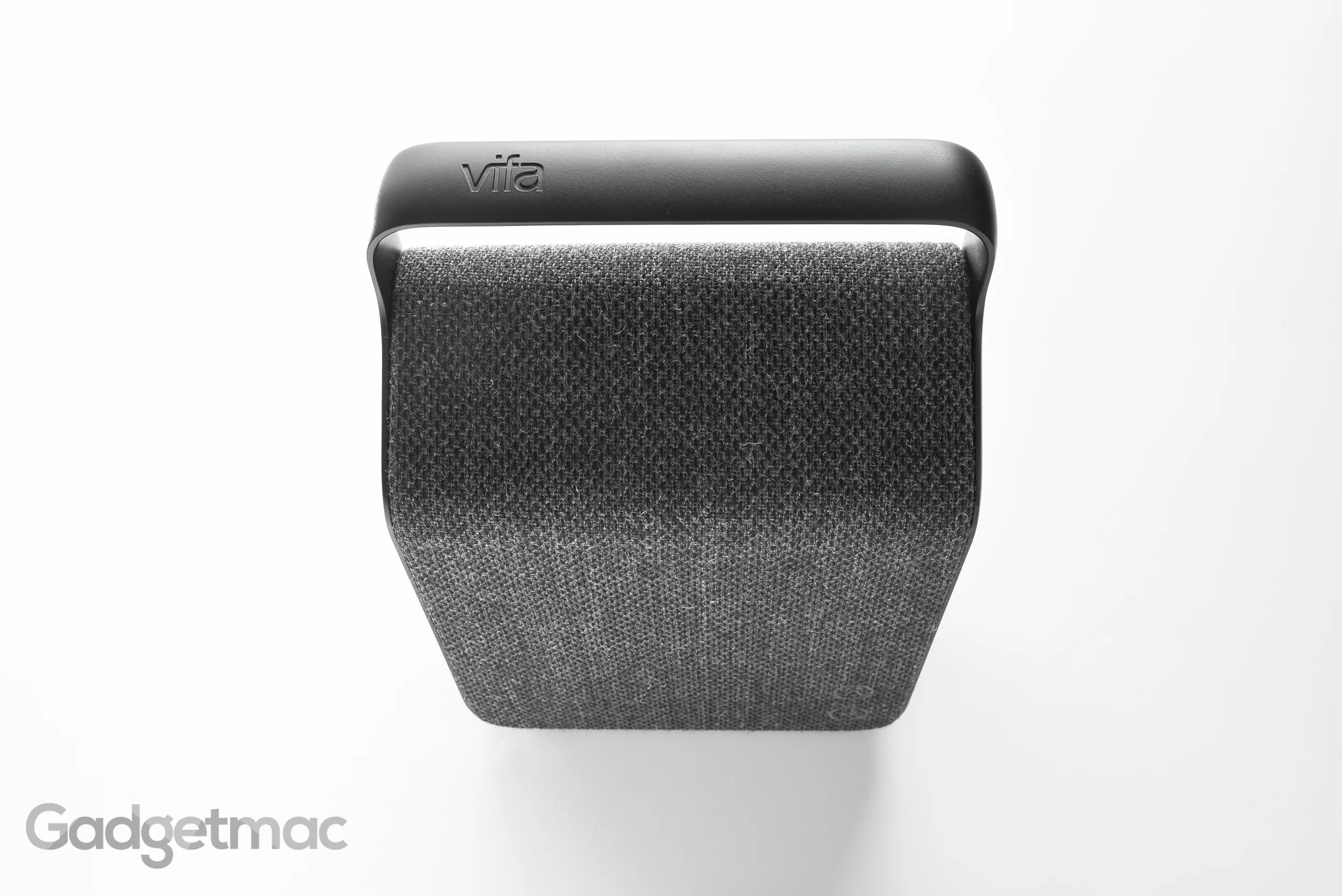 oslo-portable-wireless-speaker-black-grey.jpg
