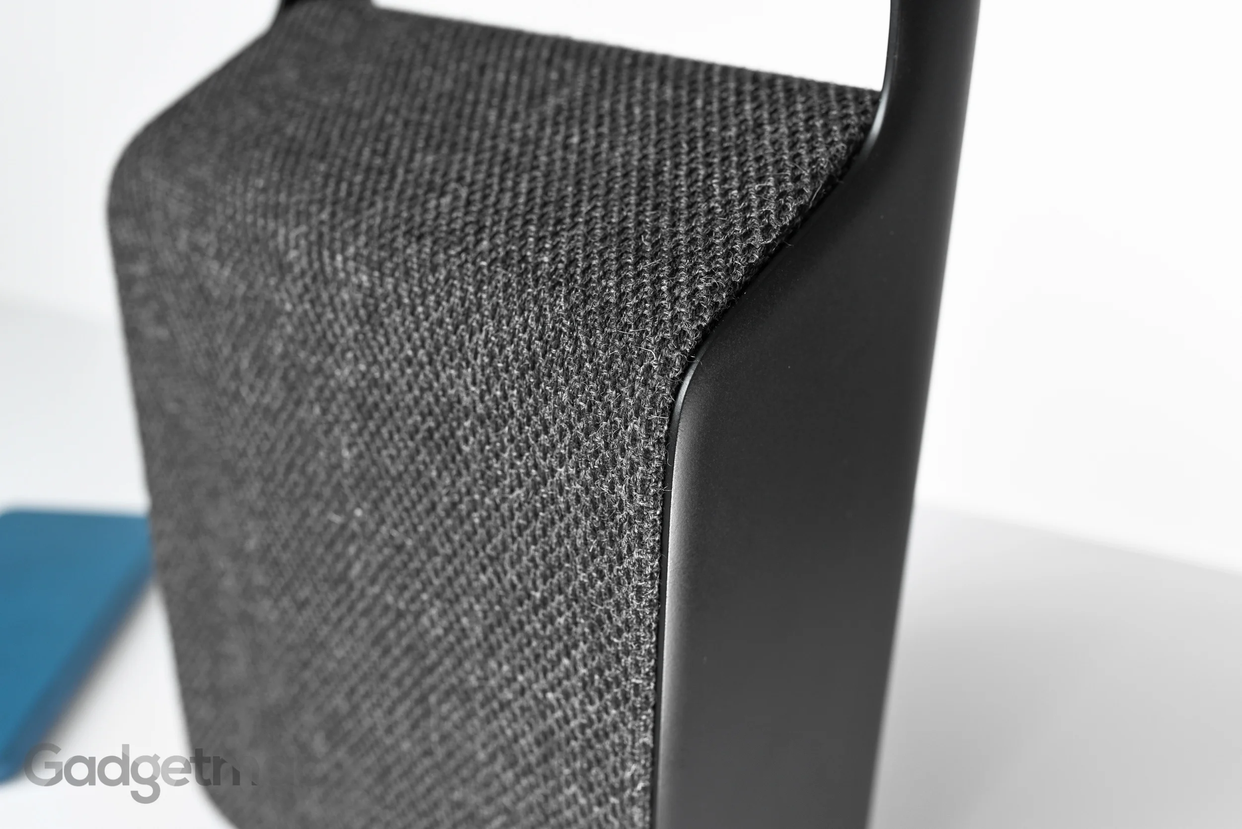 vifa-oslo-wireless-speaker-up-close.jpg