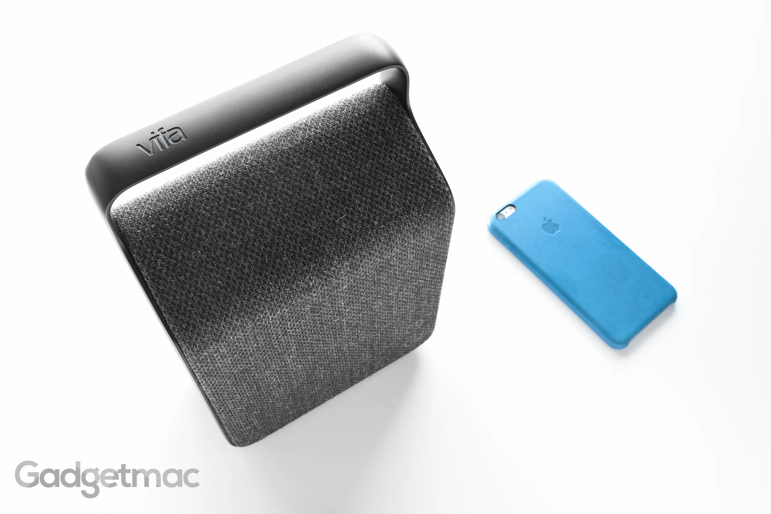 vifa-oslo-portable-bluetooth-speaker.jpg