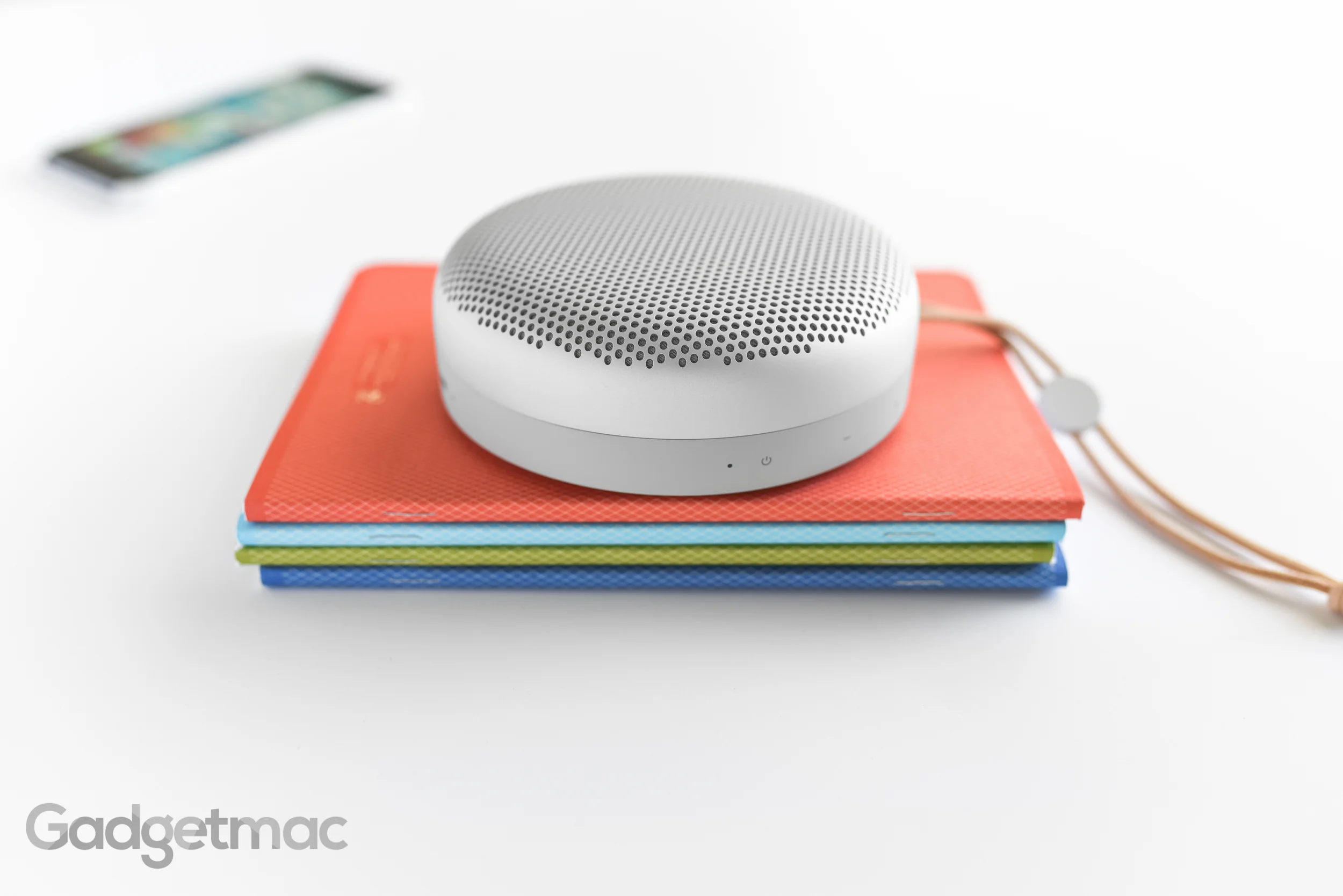bang-olufsen-a1.jpg