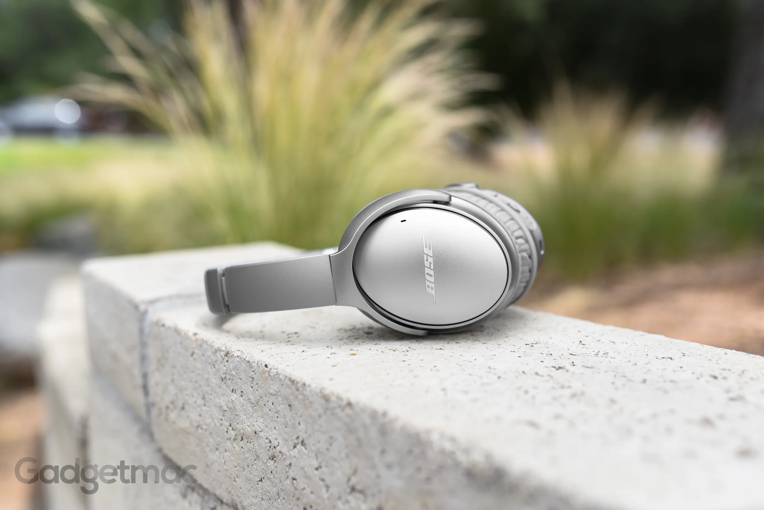 Bose QuietComfort 35 Noise-Cancelling Headphones Review