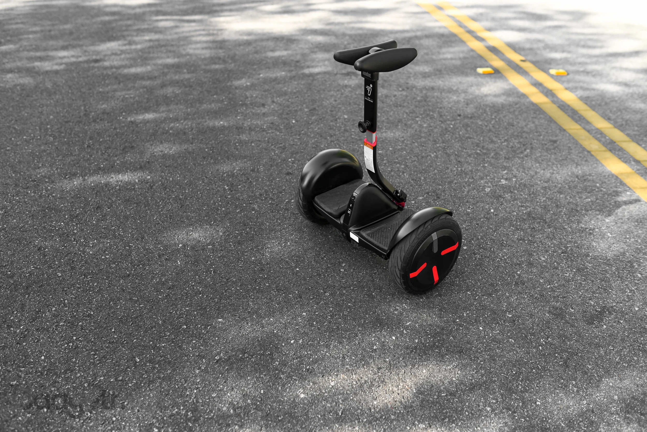 segway-minipro-personal-transporter-black.jpg