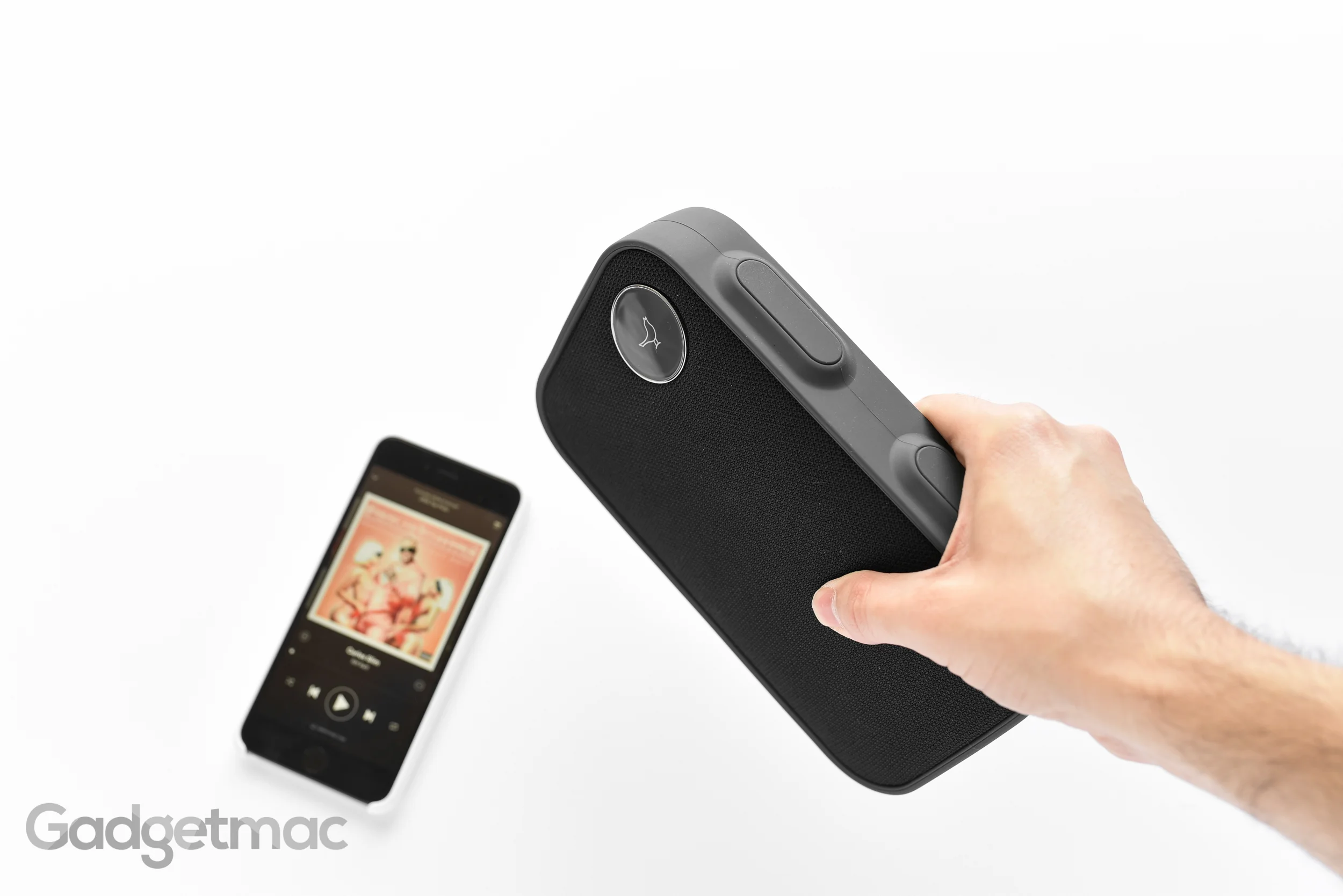 libratone-one-click-portable-wireless-speaker.jpg