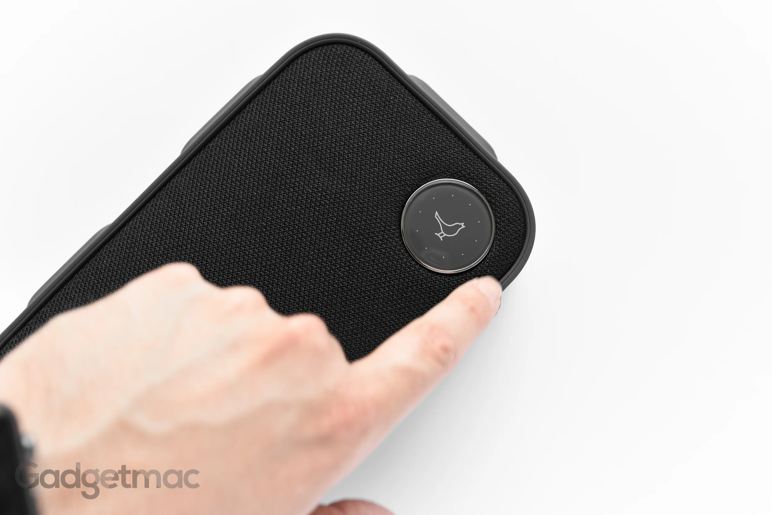 libratone-one-click-touch-interface.jpg