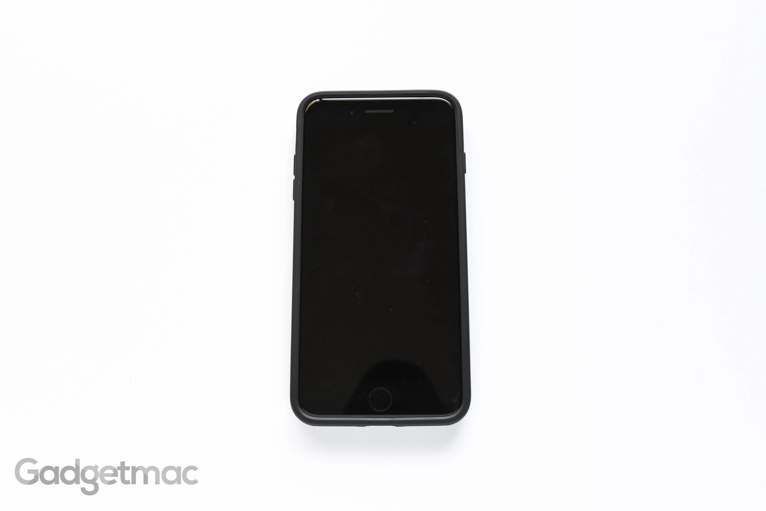 tumi-coated-canvas-iphone-7-plus-case-front.jpg