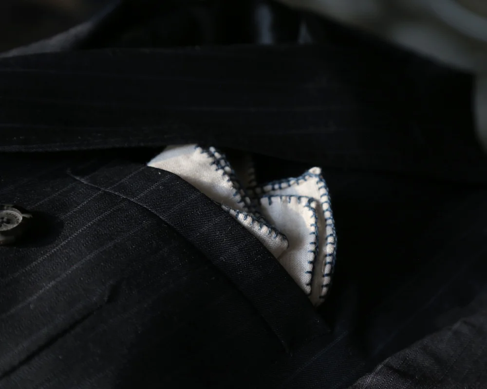 The-Edge_blue_styled_02.jpg