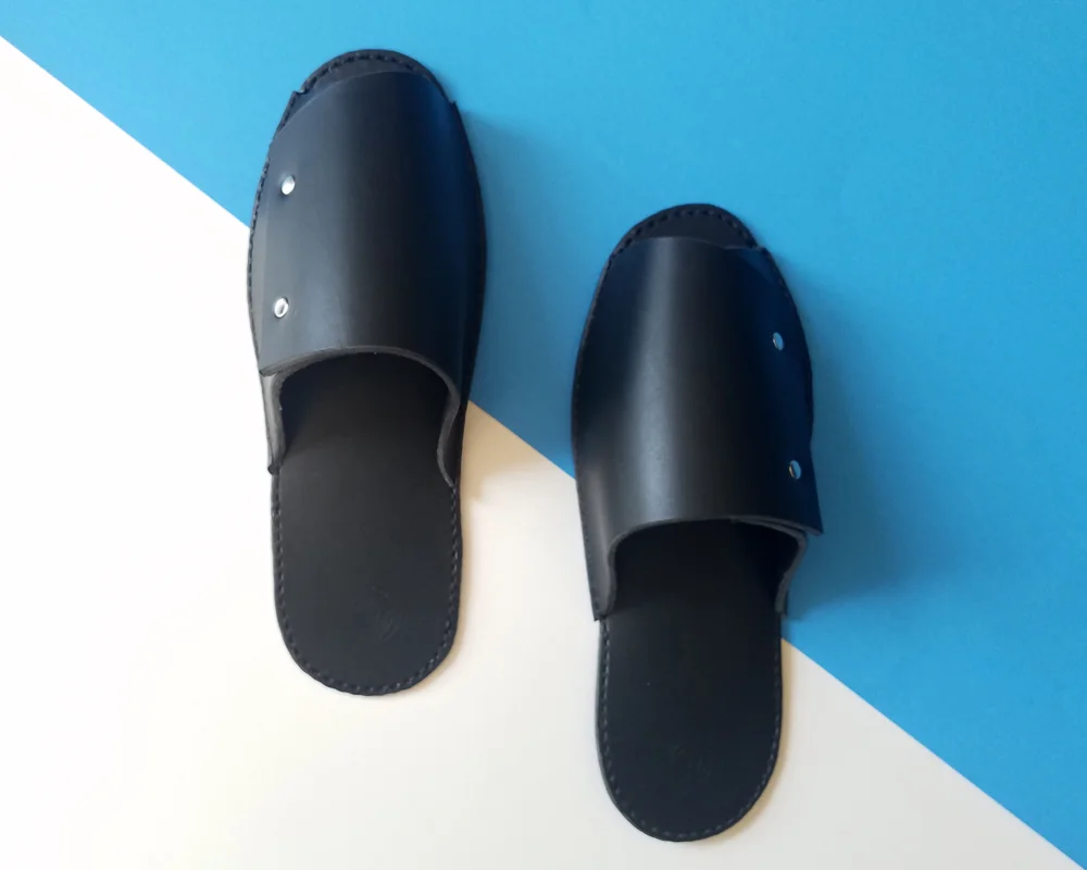 Unisex Chancla Leather Slipper - Open Toe — Clarke \u0026 Barba