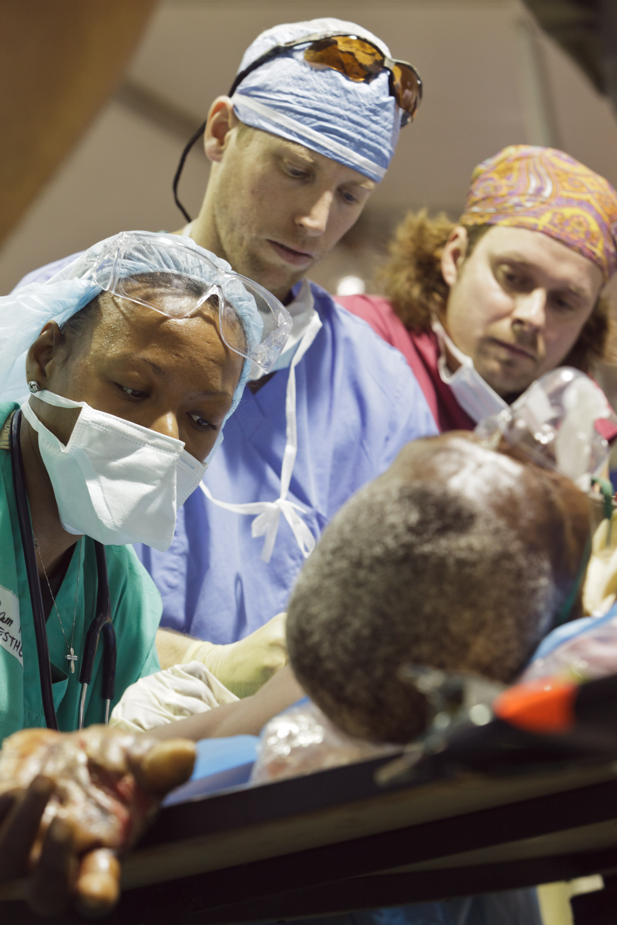 haiti-field-hospital_06.jpg