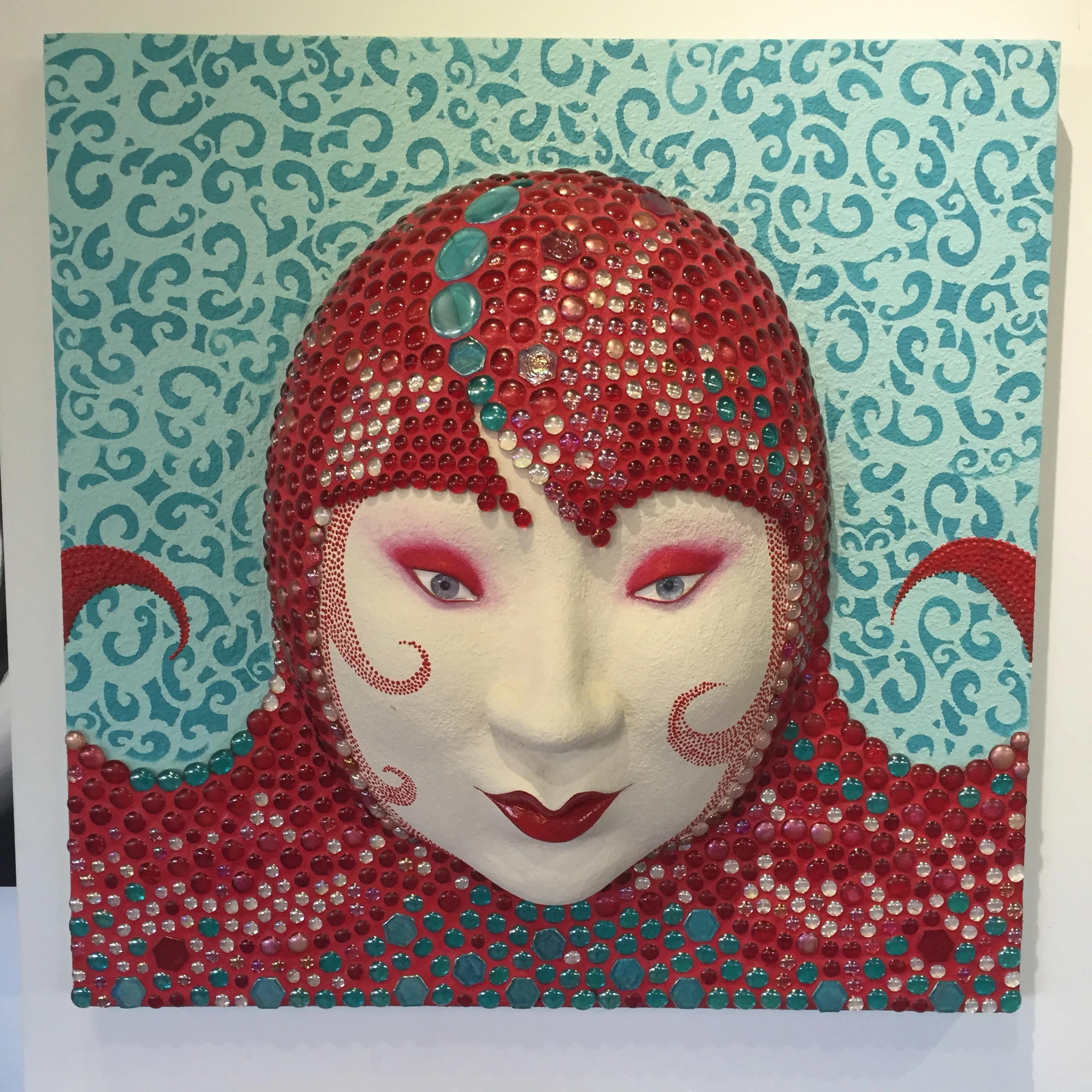 28in x 28in