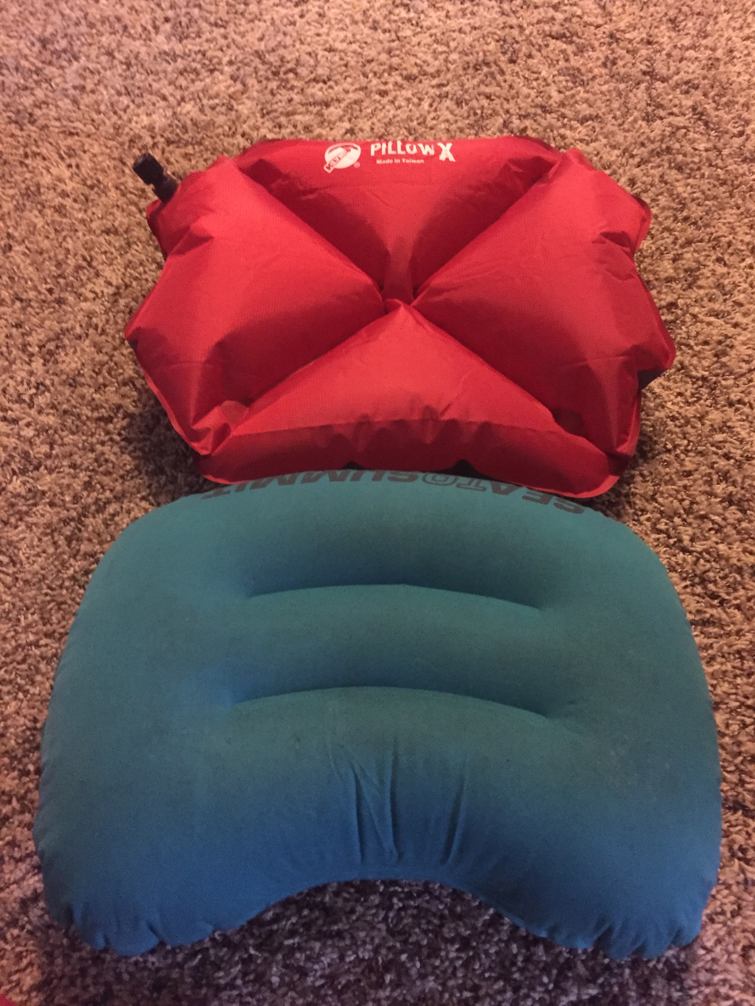 The red pillow above is the Klymit Pillow X; the green pillow below is the Sea to Summit Aeros Ultralight. 