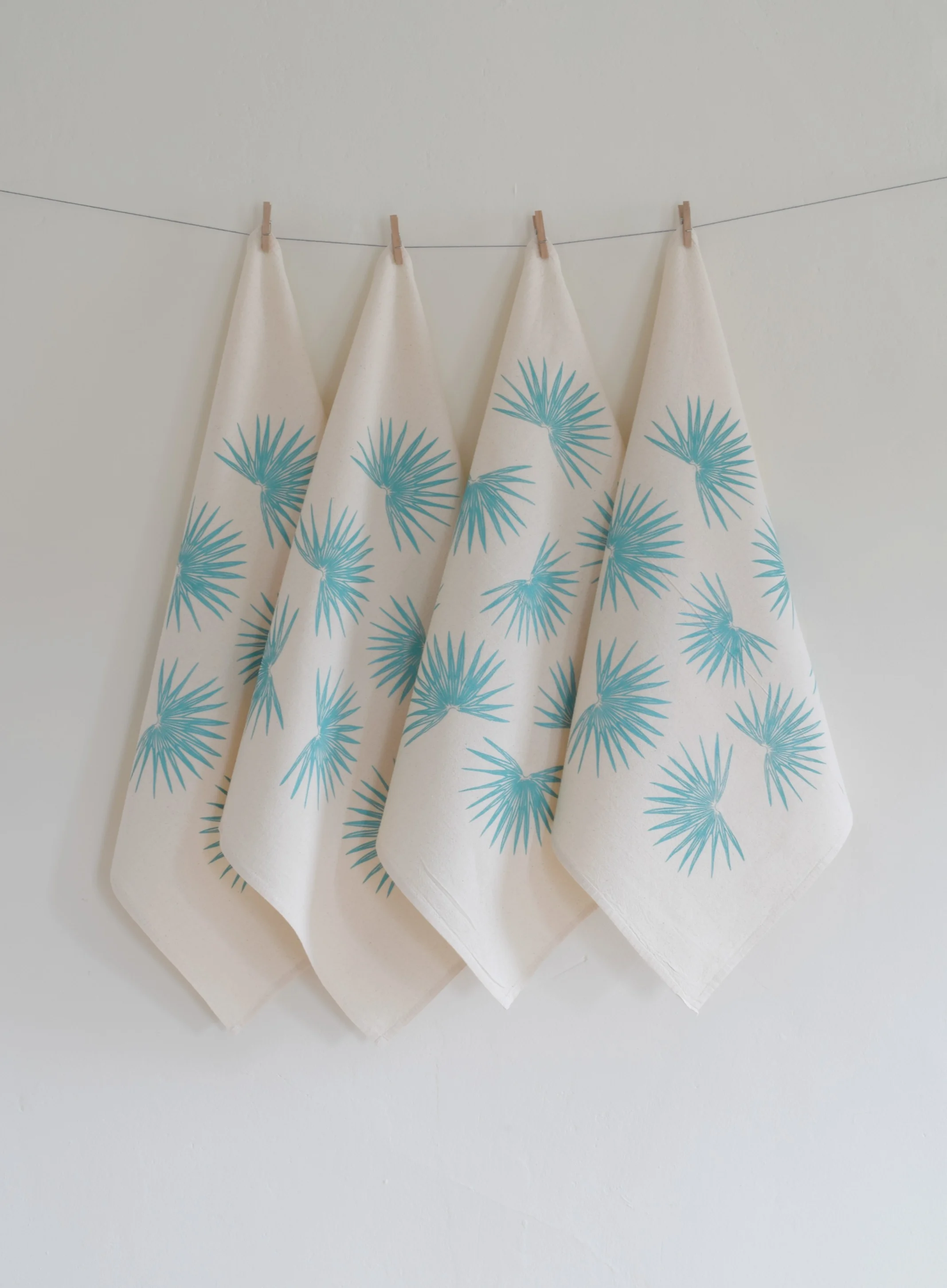 mintfanpalmweb1.jpg