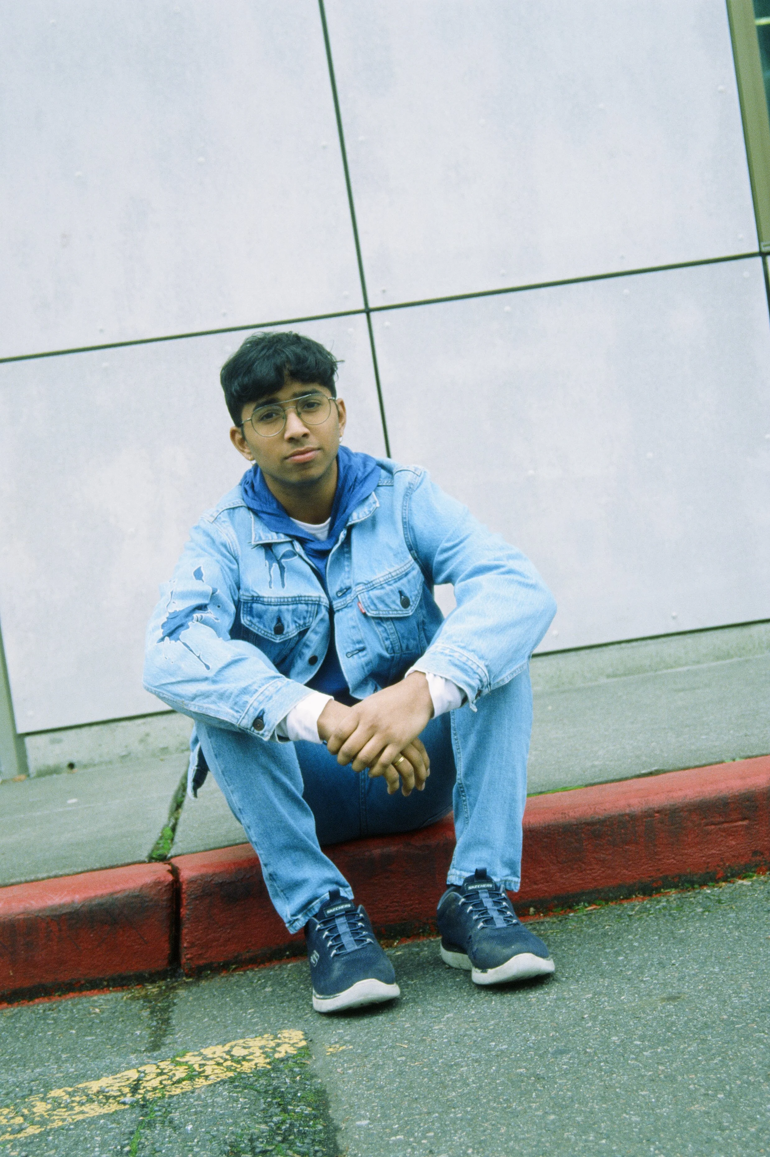 814280010007-2.jpg