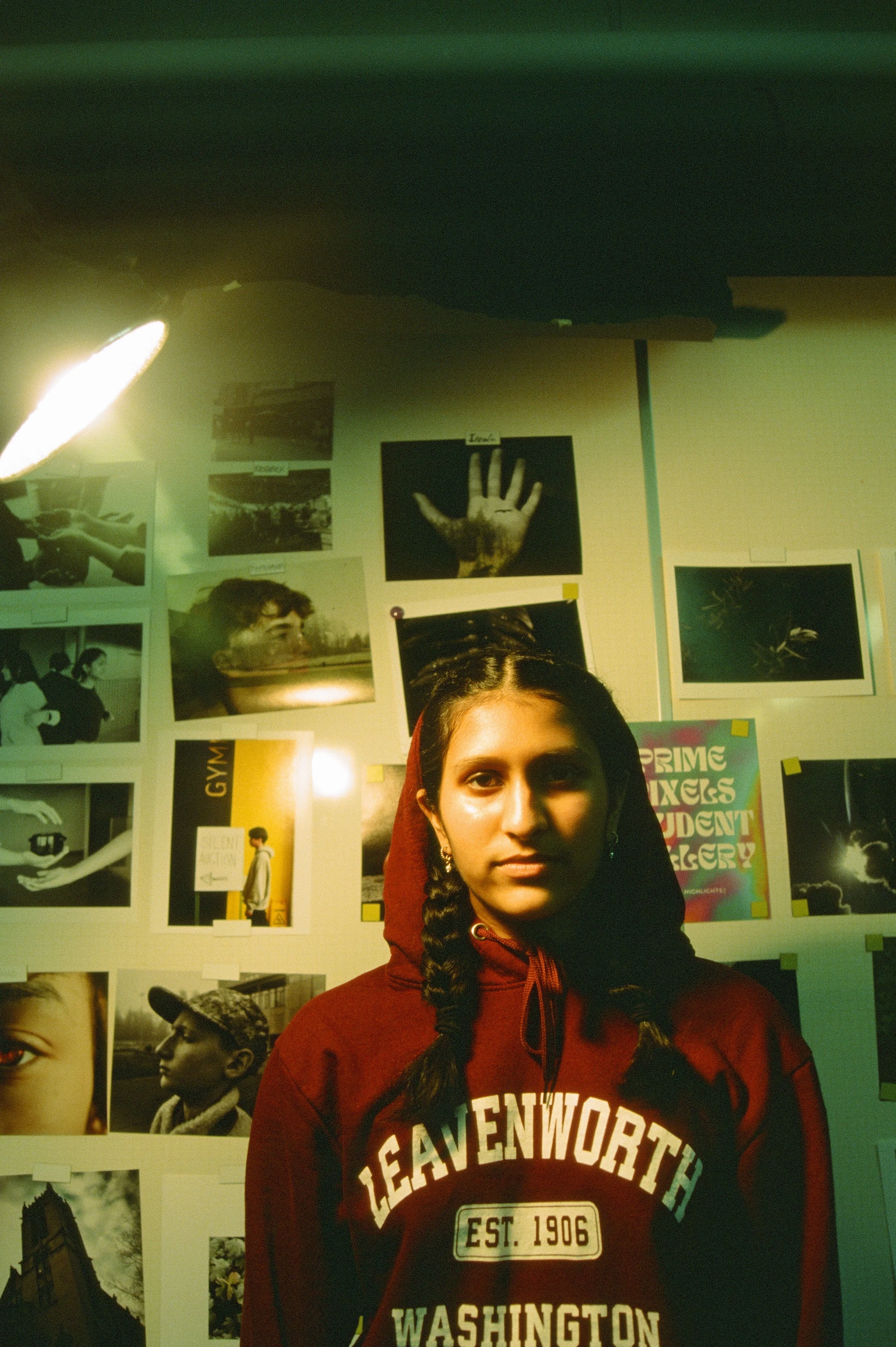 814280010022-2.jpg
