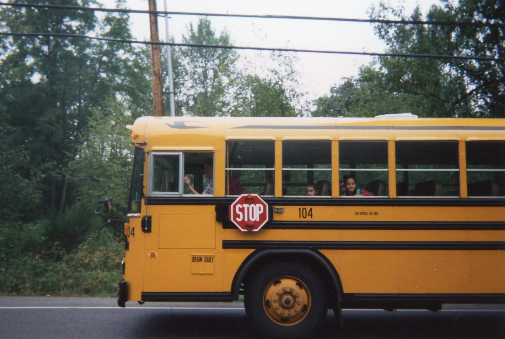 family002-2.jpg