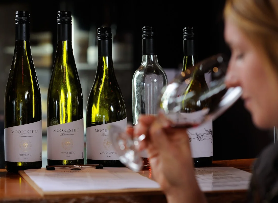 LOWRES_Moores Hill_Wine_tasting.JPG