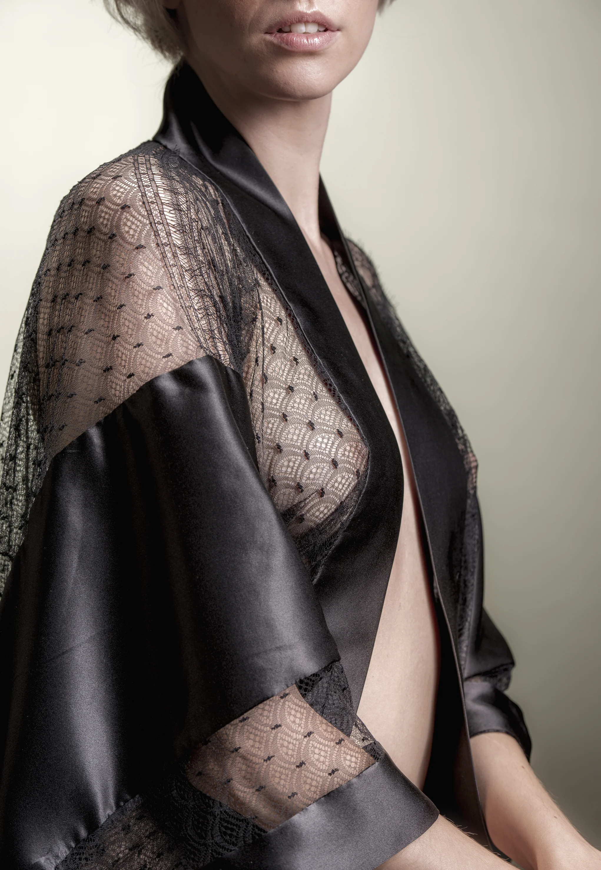 JUDITH Lingerie Kimono victoria detail 2.jpg