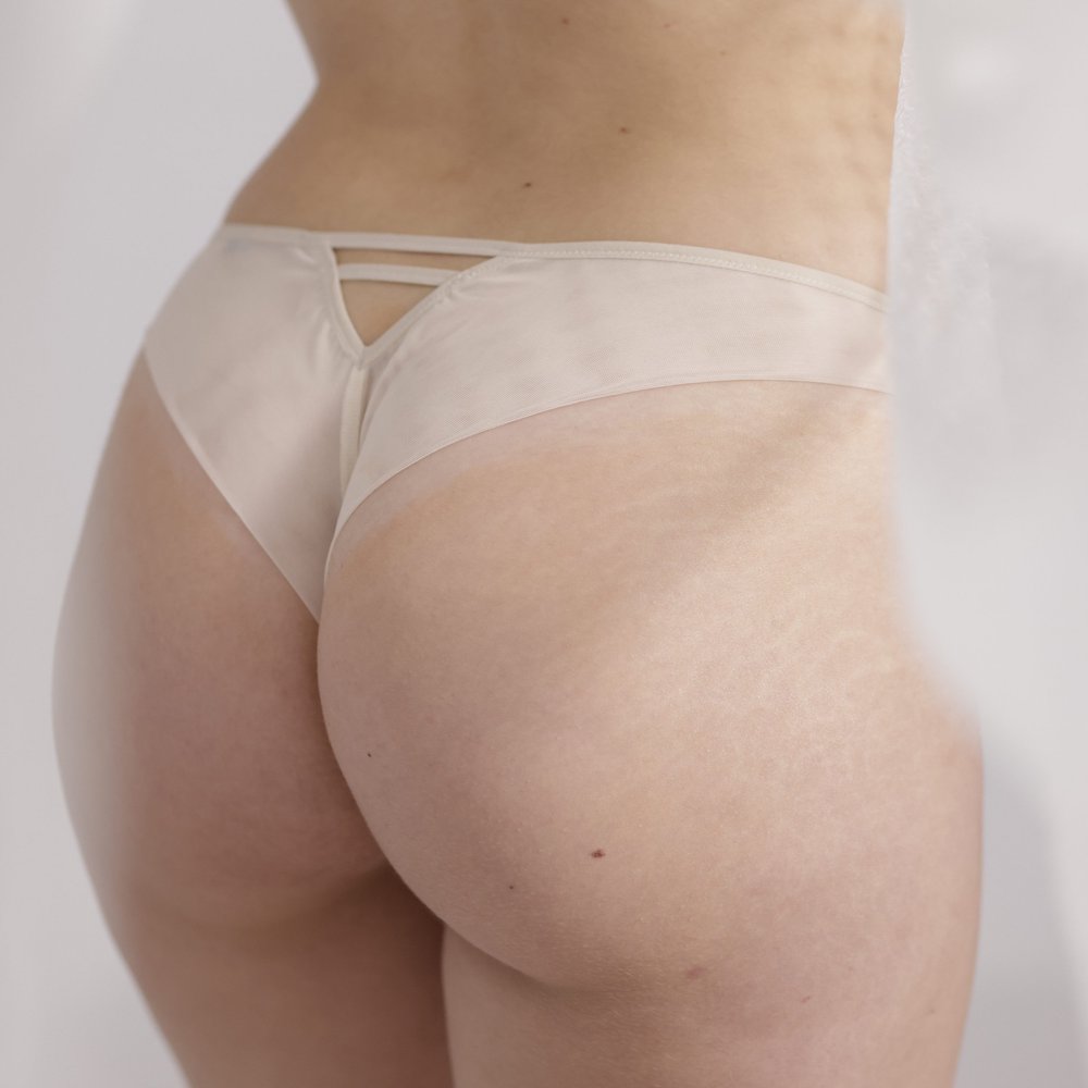 Golden lace and white tanga
