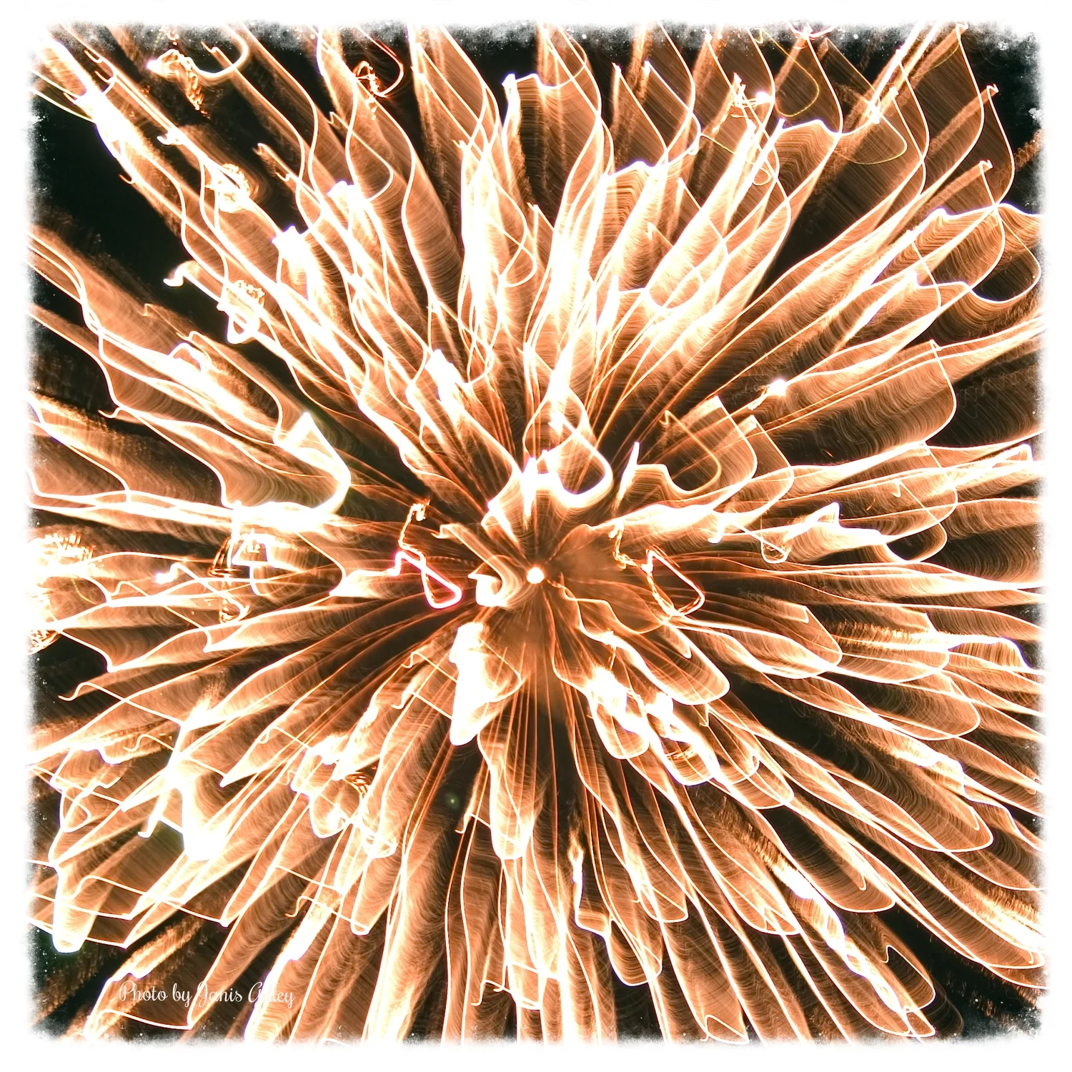 Thomastonfireworks.jpg
