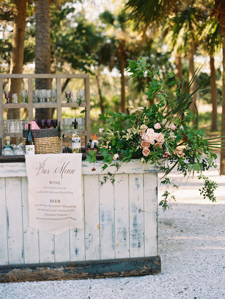 outdoor bar.jpg