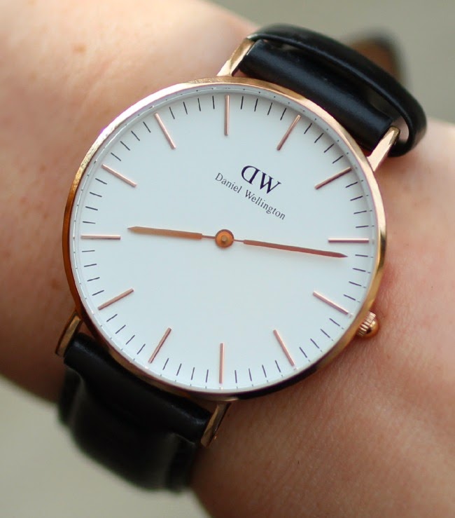 Daniel Wellington Watch Review - Louboutins and Love Fashion Blog by Esther Santer
