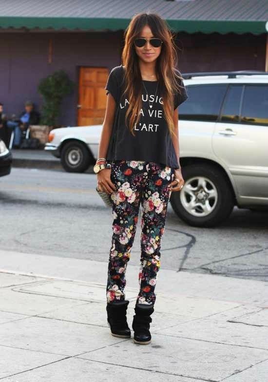 floral+pants+sincerely+jules+inspired+louboutins+and+love+fashion+blog+personal+style+shirt+skirt+shorts+summer+spring+fall+look+pretty+beautiful+want+model+shopping+buy+clothes+closet+trend+rayban+wedge+sneakers+michael+kors+watch.jpg
