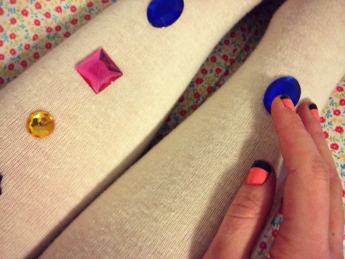 DIY bejeweled tights louboutins and love