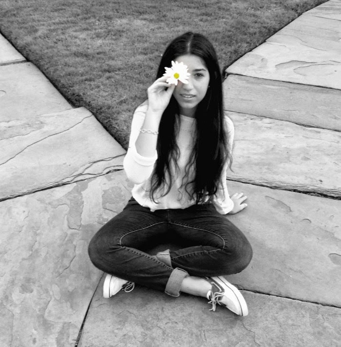 yellow+sweater+and+cuffed+jeans+louboutins+and+love+fashion+blog+personal+style+inspiration+NYFW+sperrys+Gap+nautical+comfortable+heart+sunglasses+jean+pants+yellow+blue+summer+spring+brunette+model+pretty+beautiful+photoshoot+makeup+hair+beauty+trend.jpg