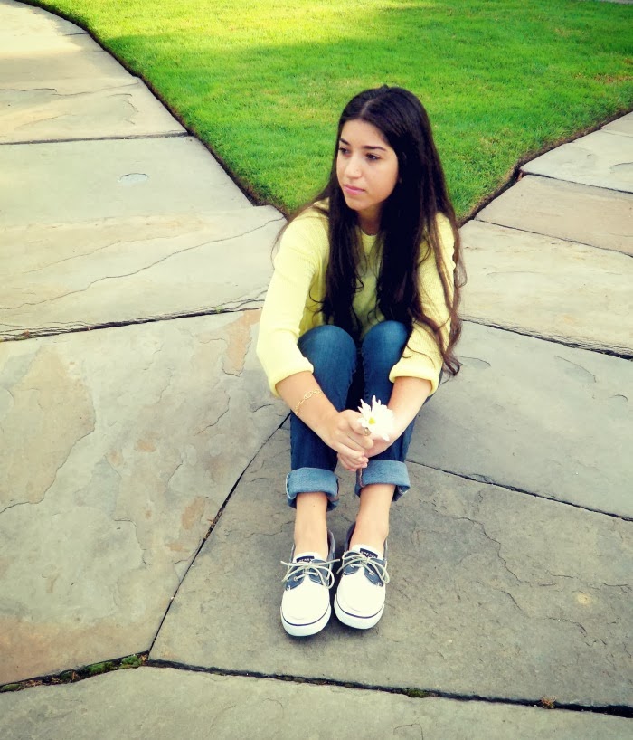 yellow+sweater+and+cuffed+jeans+louboutins+and+love+fashion+blog+personal+style+inspiration+NYFW+sperrys+Gap+nautical+comfortable+heart+sunglasses+jean+pants+yellow+blue+summer+spring+brunette+model+pretty+beautiful+hair+photoshoot+beauty+trend+makeup.jpg