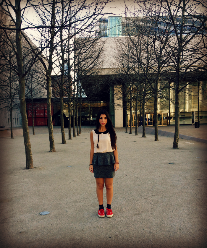 red+supergas+glitter+socks+louboutins+and+love+fashion+personal+style+blog+lincoln+center+new+york+city+peter+pan+collar+peplum+skirt.png